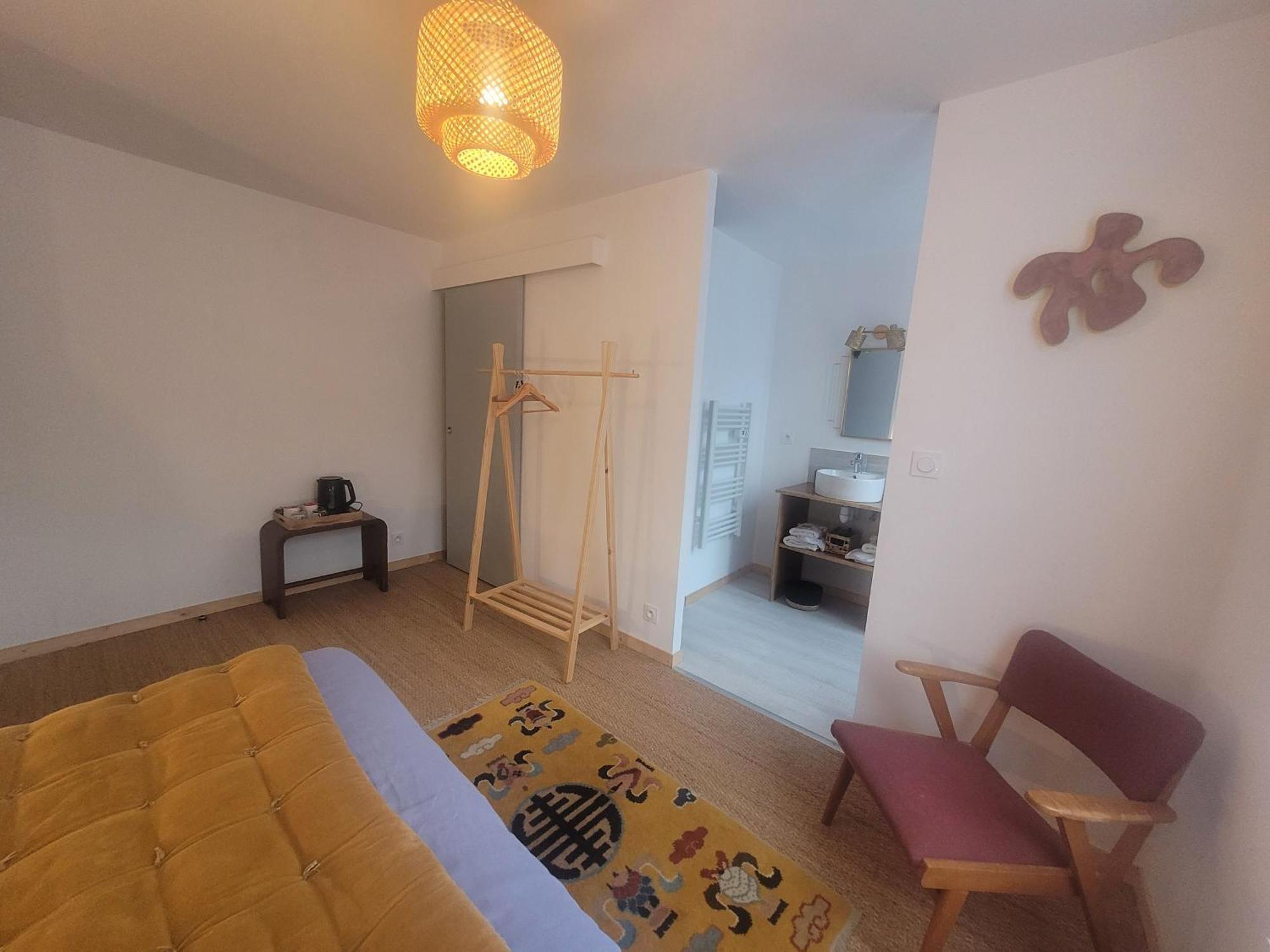 Lekker Slaap Hotel Parthenay Ngoại thất bức ảnh