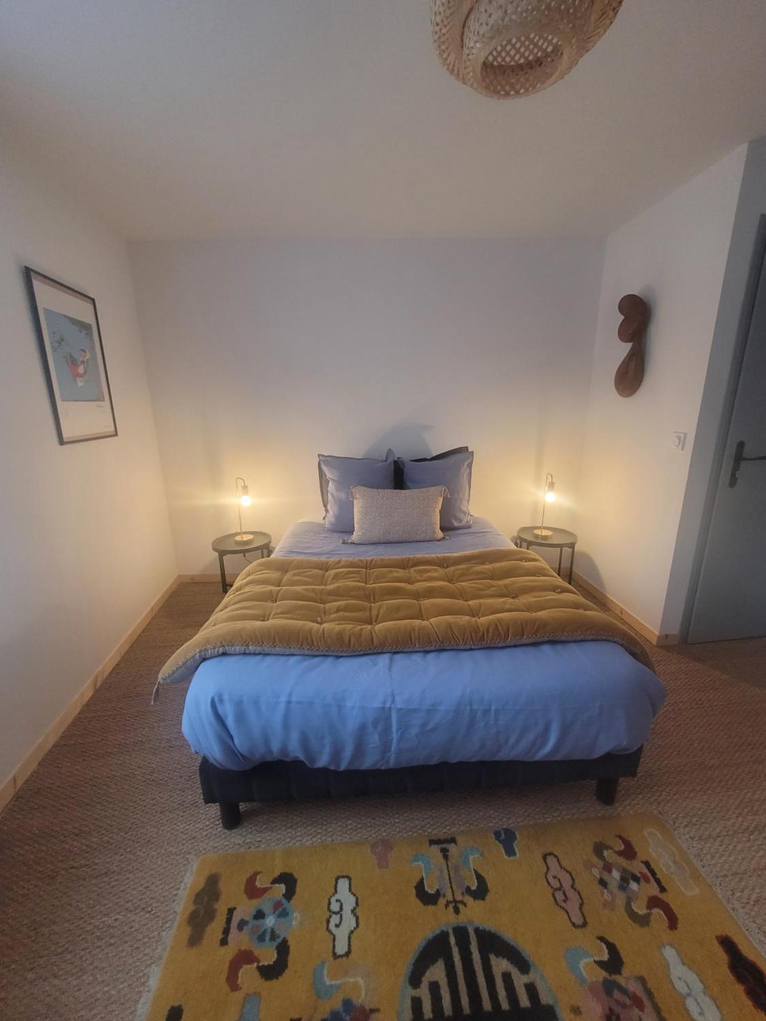 Lekker Slaap Hotel Parthenay Ngoại thất bức ảnh